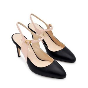 Elizée Shoes The Frecia Pump. Black and Beige Leather. Size 9.5 New w/o Box.